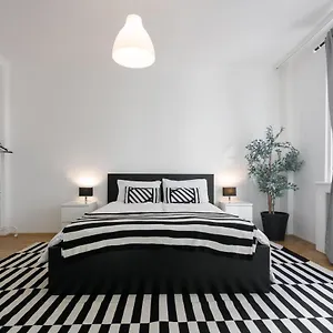 Apartment Operastreet Black & White, Wien