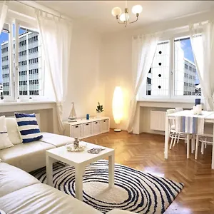 Apartment Operastreet Center Santorin, Wien
