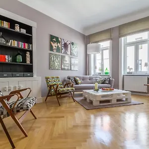 Apartment Your Abroad, Wien