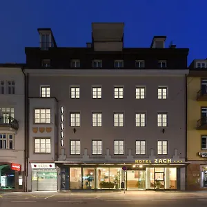 Zach Innsbruck