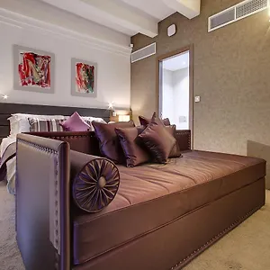 Palazzo Paolina Boutique Βαλέτα