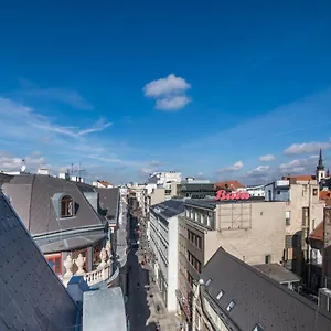 Szálloda Apartmanovy Dum U Tomana