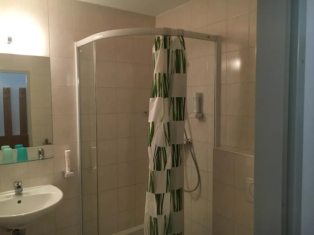 Pension Ani-Falstaff Viena Hotel
