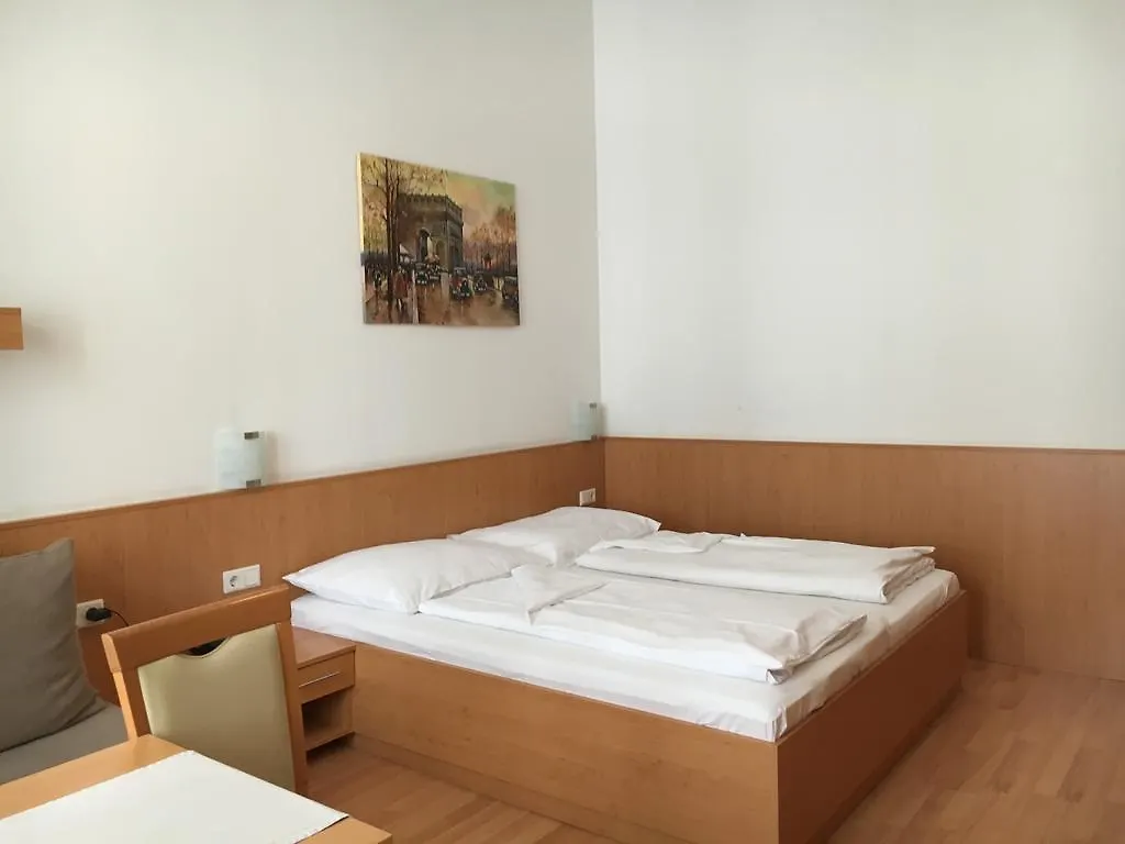 Pension Ani-Falstaff Vienna